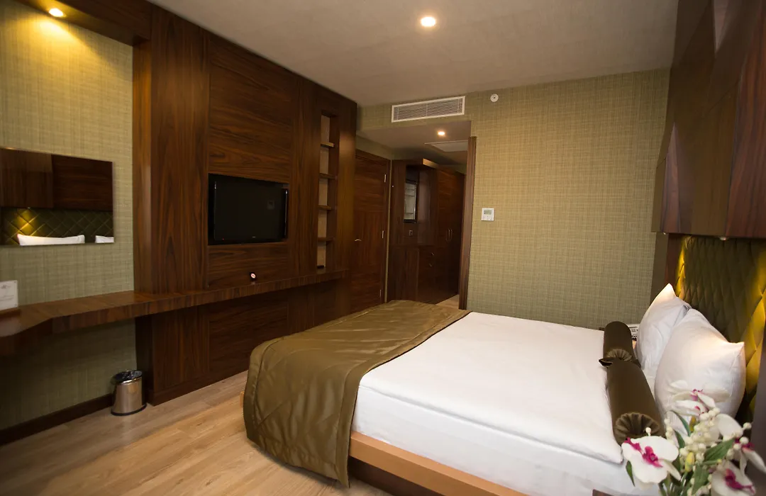 Sky Business Hotel-1